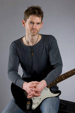 Stuart Bahn | guitar tutor